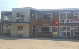 200 m² Commercial space in Longcroft