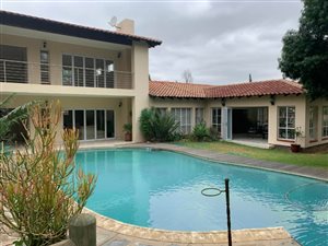 4 Bed House in Beverley Gardens