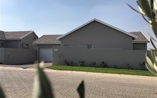 3 Bedroom House in Blue Hills