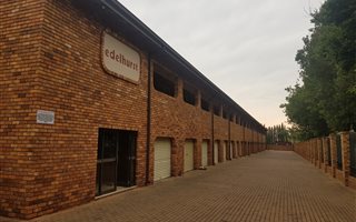 1 Bedroom Simplex in Beyers Park
