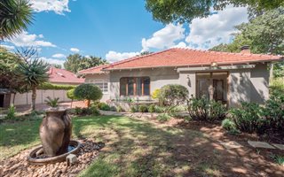 3 Bedroom House in Greenside