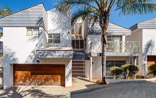 4 Bedroom Townhouse in Bassonia