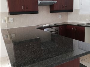 2 Bed Apartment in Somerset West Central