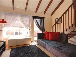 3 Bed Apartment in Radiokop