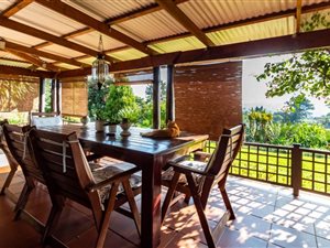 3 Bed House in Monteseel