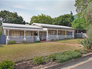 4 Bed House in Franschhoek