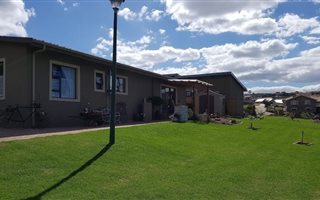 2 Bedroom House in Mossel Bay Central