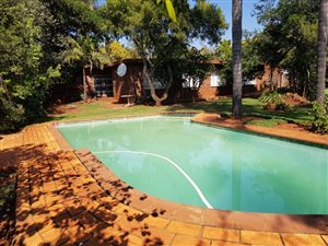 3 Bed House in Die Wilgers