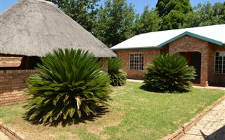 2 Bedroom Townhouse in Erasmus