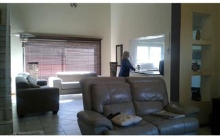 2 Bedroom House in Meyersdal