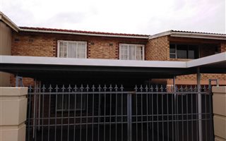 3 Bedroom Duplex in Greenbury