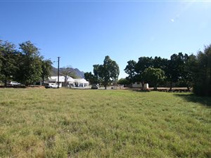 674 m² Land available in Riebeek Kasteel
