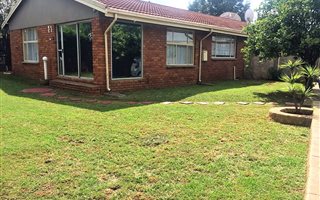 3 Bedroom House in Witpoortjie