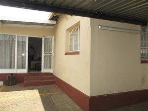 4 Bed House in Florentia