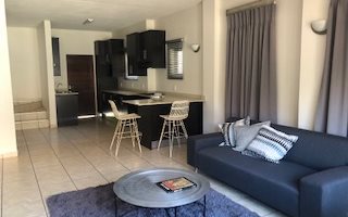 2 Bedroom Simplex in Garsfontein