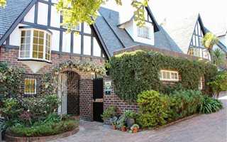 2 Bedroom Townhouse in River Club