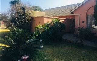 3 Bedroom House in Impala Park