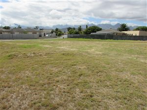 2413 m² Land available in Strand Central