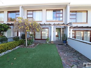 3 Bed Townhouse in Durbanville