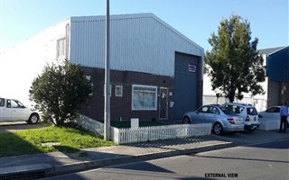 240 m² Commercial space in Killarney Gardens