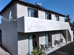 6 Bed House in Philip Nel Park