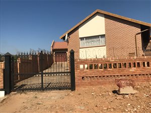 3 Bed House in Soshanguve