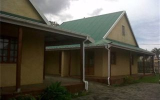 3 Bedroom Townhouse in Humansdorp