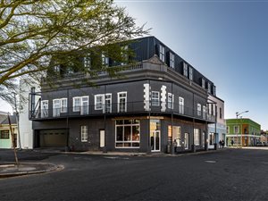 Studio Apartment in Observatory