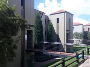 3 Bed Apartment in Emfuleni Golf Estate