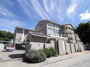 3 Bed Apartment in Oatlands