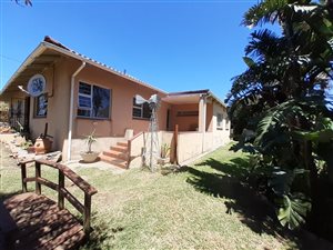 5 Bed House in Greenfields