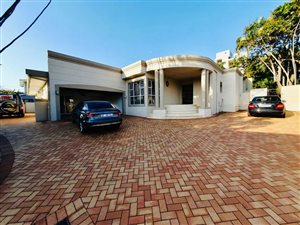 4 Bed Flat in Essenwood