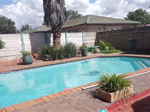 3 Bed House in Vanderbijlpark CW6
