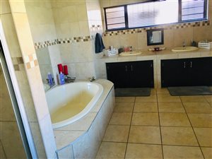 4 Bed House in Irene Park