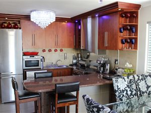 2 Bedroom Apartment in Tableview