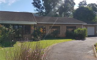 3 Bedroom Simplex in Chase Valley