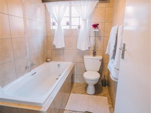 3 Bedroom House in Amandasig