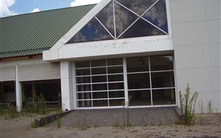 2212 m² Retail Space in Constantia Kloof
