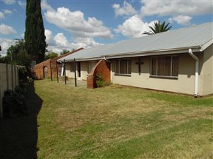 3 Bed House in Riebeeckstad