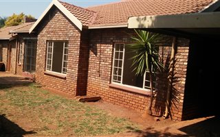 3 Bedroom Cluster in Sinoville