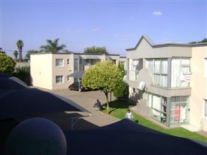 2 Bed Townhouse in Malvern East