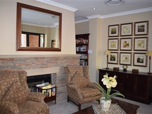 1 Bed Apartment in Waterkloof Glen