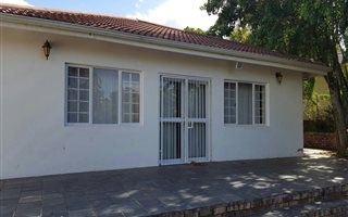 5 Bedroom House in West Hill