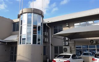 2264 m² Commercial space in Bonela