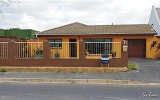 5 Bedroom House in Windsor Park
