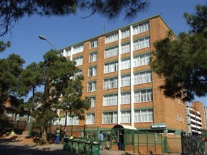 1.5 Bed Flat in Arcadia