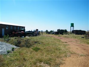 594 ha Farm in Klerksdorp