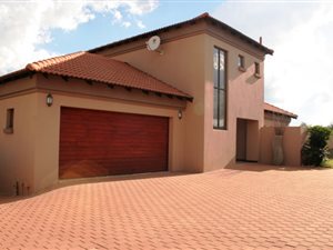 2 Bedroom House in Kungwini Country Estate