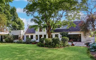 4 Bedroom House in Oaklands