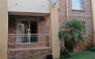 2 Bedroom Townhouse in Boardwalk Villas